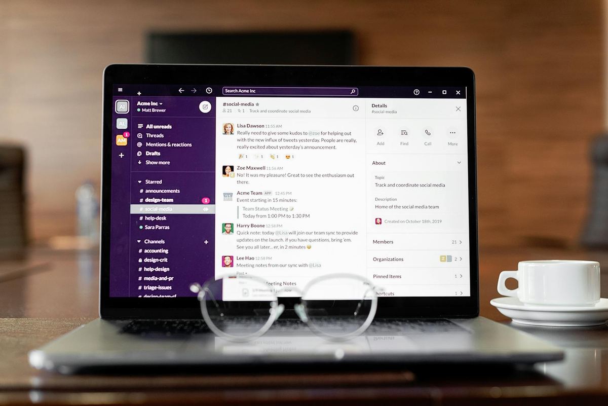DocuSeal + Odoo in der Praxis: Open-Source-Vertragssignatur für Coaches & KMU
