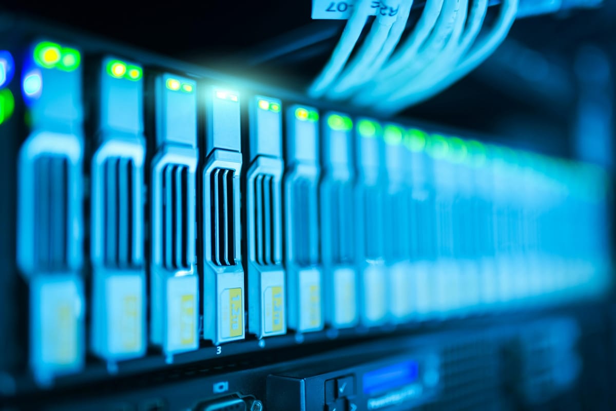 Lokale KI: LLMs auf eigener Hardware hosten (Praxis-Leitfaden 2026)