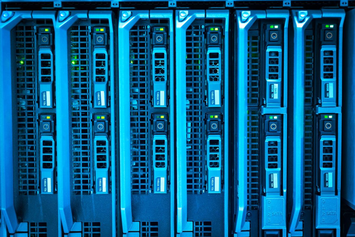 Selfhosting mit KI-Agenten: Ohne Betriebs-Standards wird dein Homelab zur Blackbox
